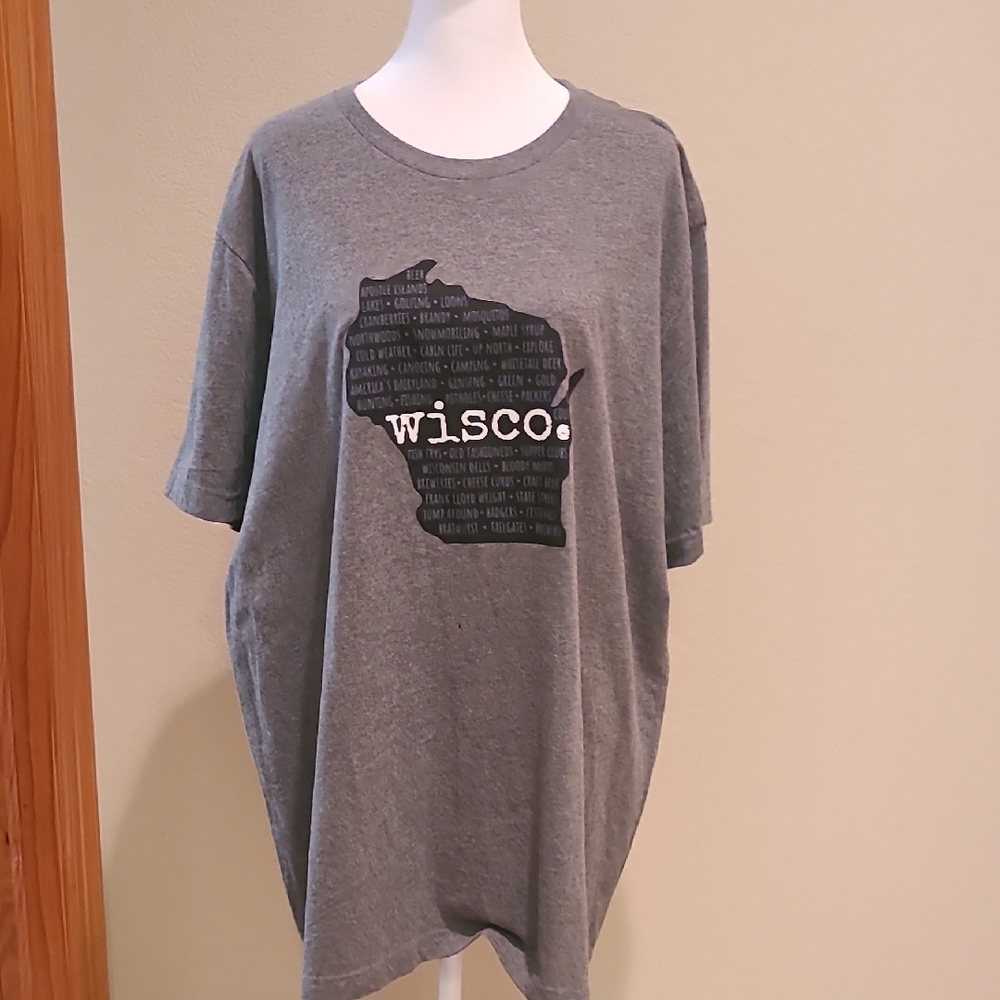 Unisex Gray Wisco Graphic T-Shirt Size 2X